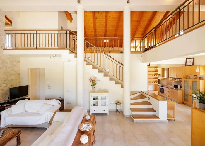 Villa Barbaro By
