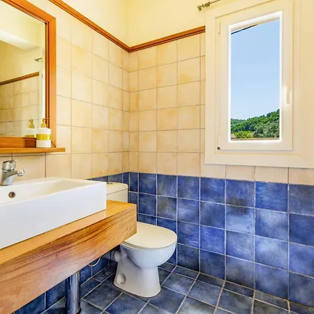 Barbaro By * Άγιος Στέφανος